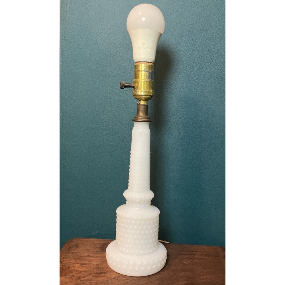 Vintage White Milk Glass Hobnail Boudoir Lamp MCM Bedside Accent Light WORKS
